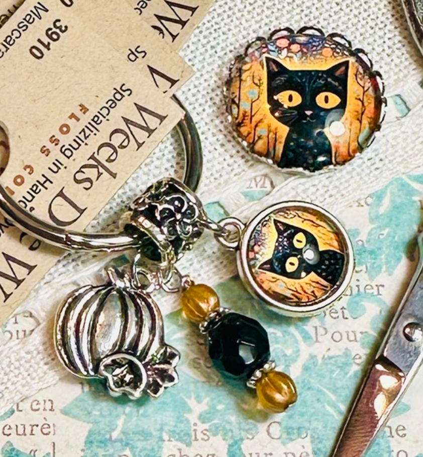 Pumpkin Kitty Thread Keep & Needle Minder - **Very limited # available!