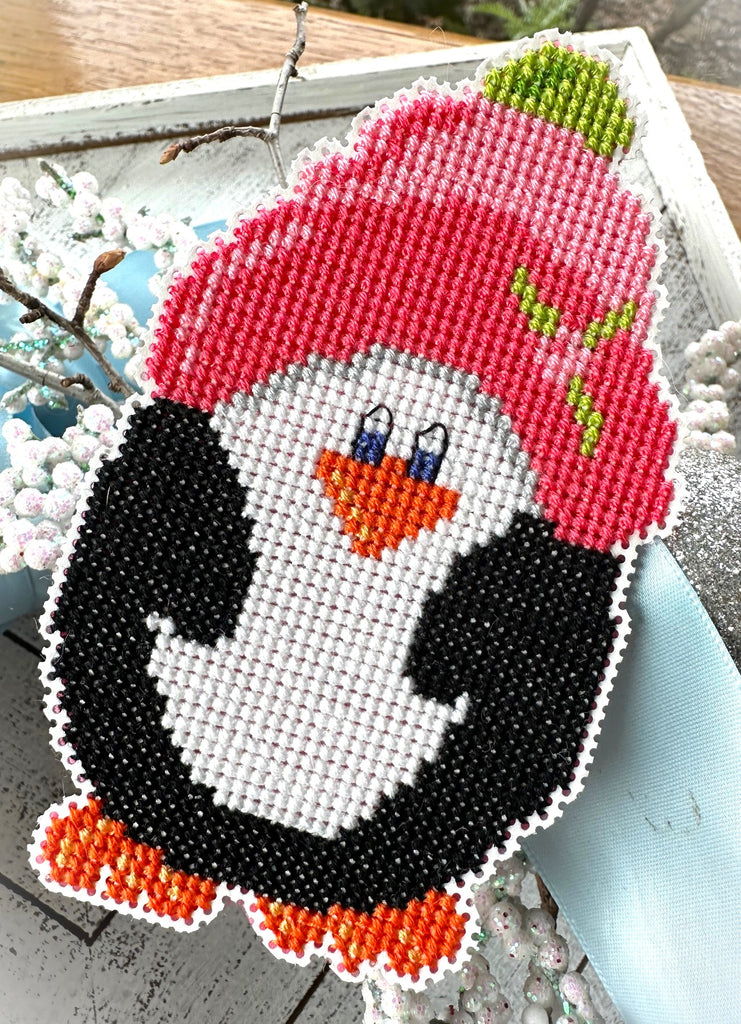 Luhu Stitches ~ Chumley Penguin