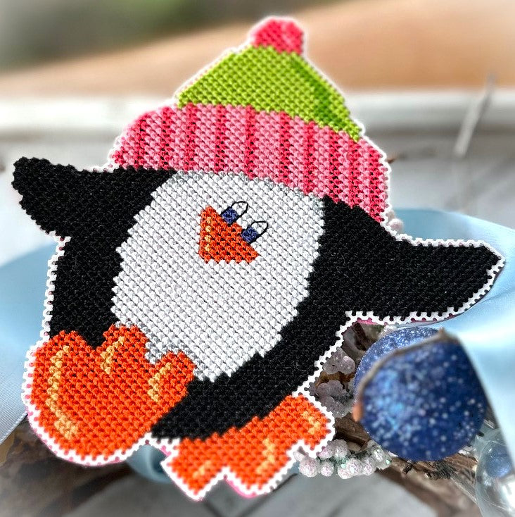 Luhu Stitches ~ Wobbles Penguin